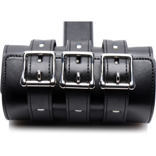 Accessoire de contrainte pour les bras confortable et secure