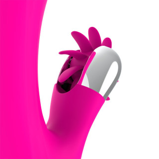 Bunny vagues et vibrations fuchsia USB zoom sur le sqweel clitoridien