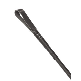 Cravache 67cm ornement chromé dragonne gros plan sur le bout qui claque