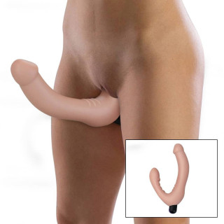 Gode ceinture strapless à télécommande chair mise en place